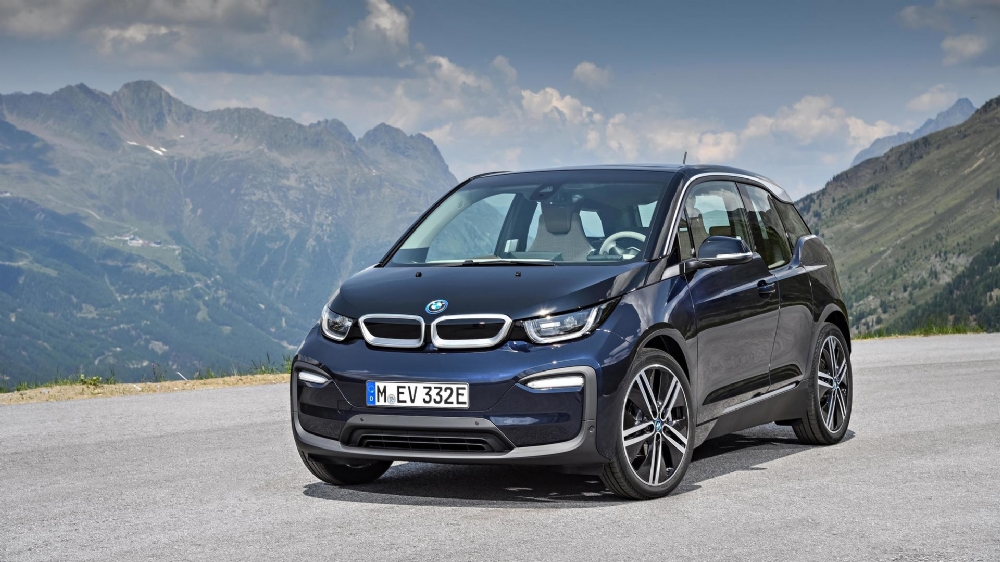 BMW i3 yola devam ediyor; batarya güncellemesi yolda